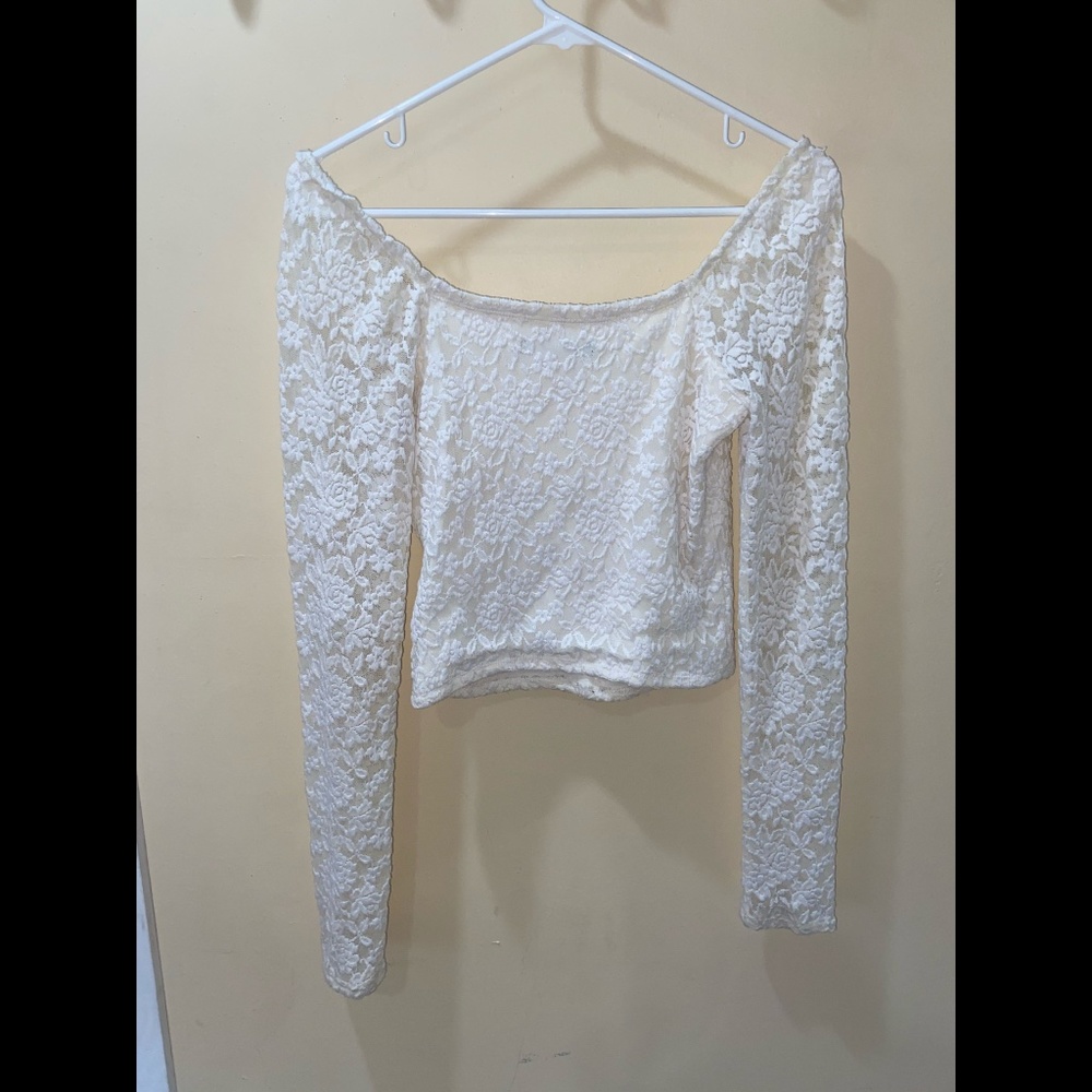 Off the shoulders white shirt